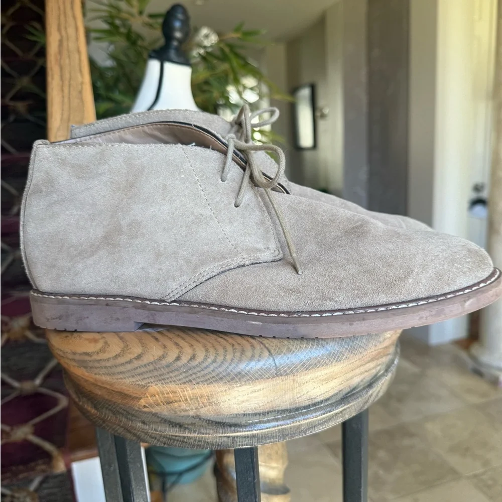 Banana Republic Men's Suede Desert Chukka Boots Sand 1 Tan Size 10
